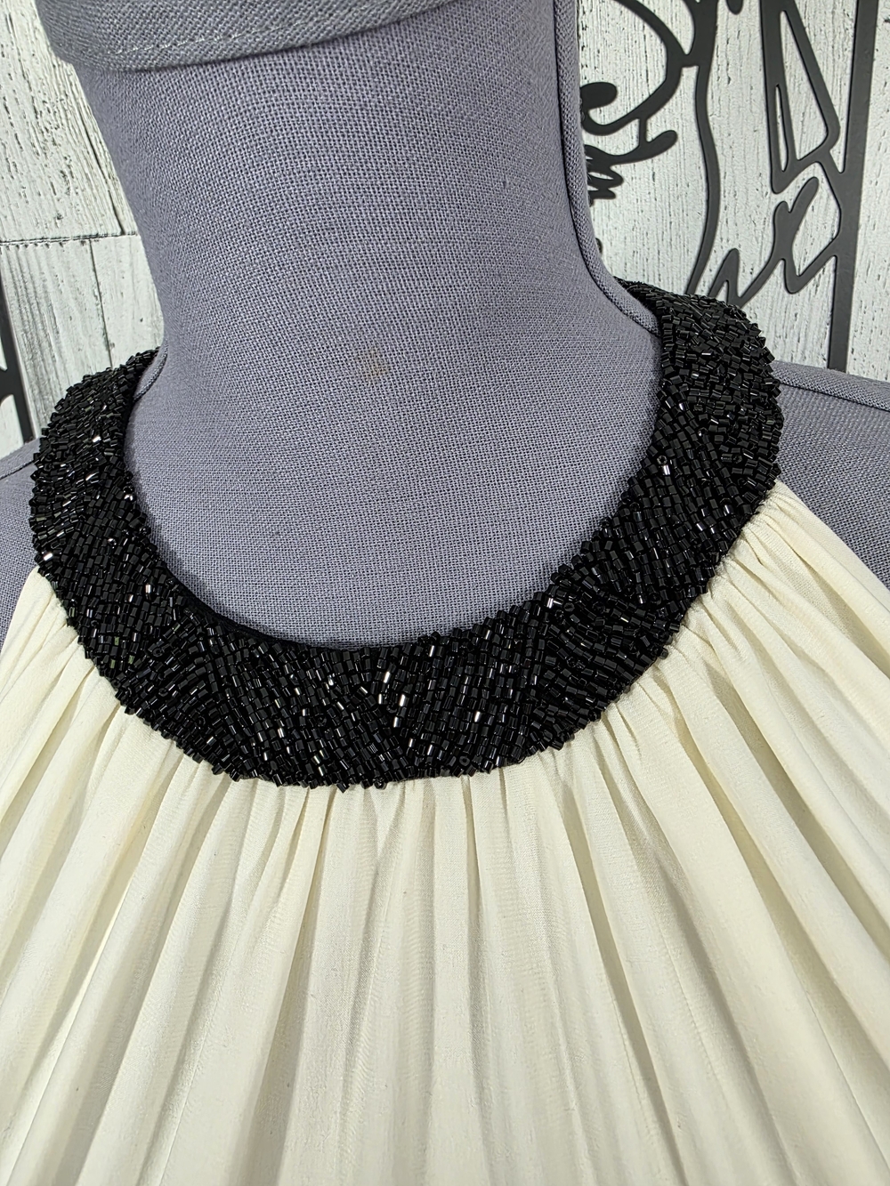 Lauren Ralph Lauren Black & Ivory Beaded Halter Maxi Dress Size 10, Formal Wear - Picture 3 of 16